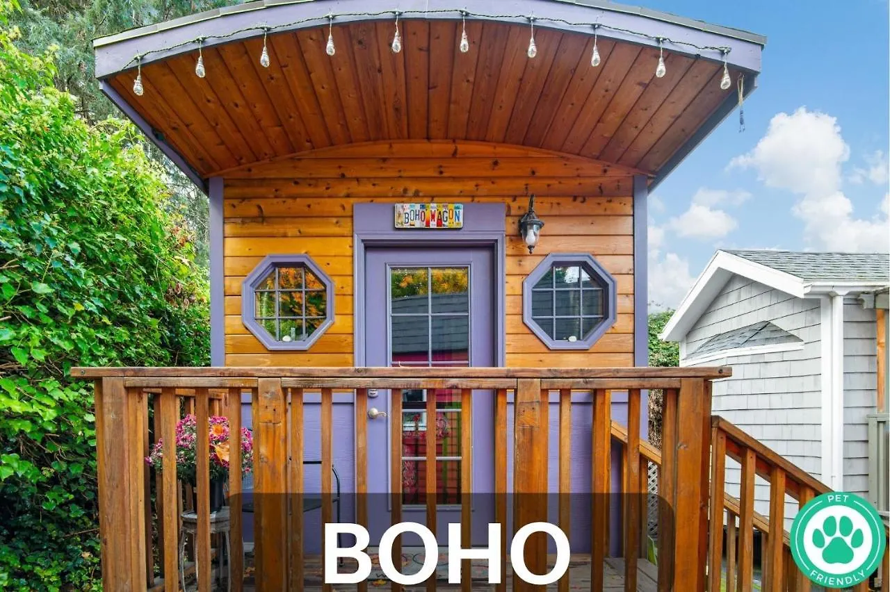 Tiny Digs - Hotel Of Tiny Houses Portland